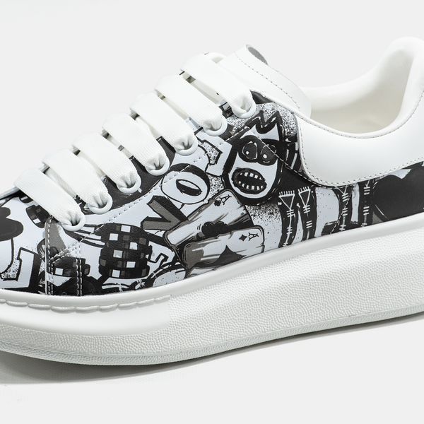 Кросівки Alexander McQueen White Black 24232-Мультиколір-36 фото Кросівки Alexander McQueen White Black 24232-Мультиколір-36 фото